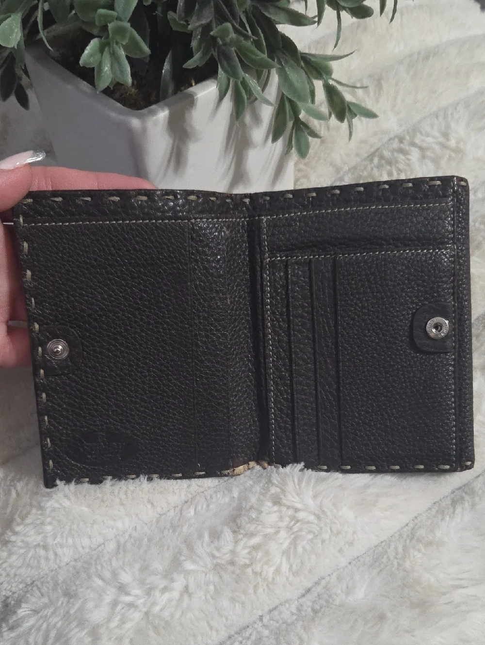 FENDI Dark Brown Selleria Grained Leather Bifold Wallet Saddle Stitch Vtg - Picture 10 of 16